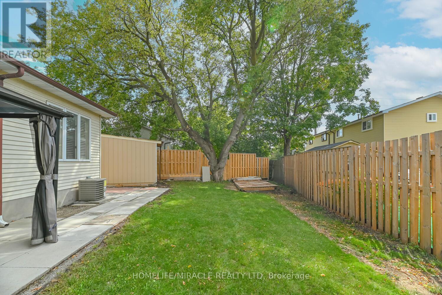 1354 Orlando Court, Oshawa (Samac), Ontario  L1G 6T9 - Photo 35 - E12391418