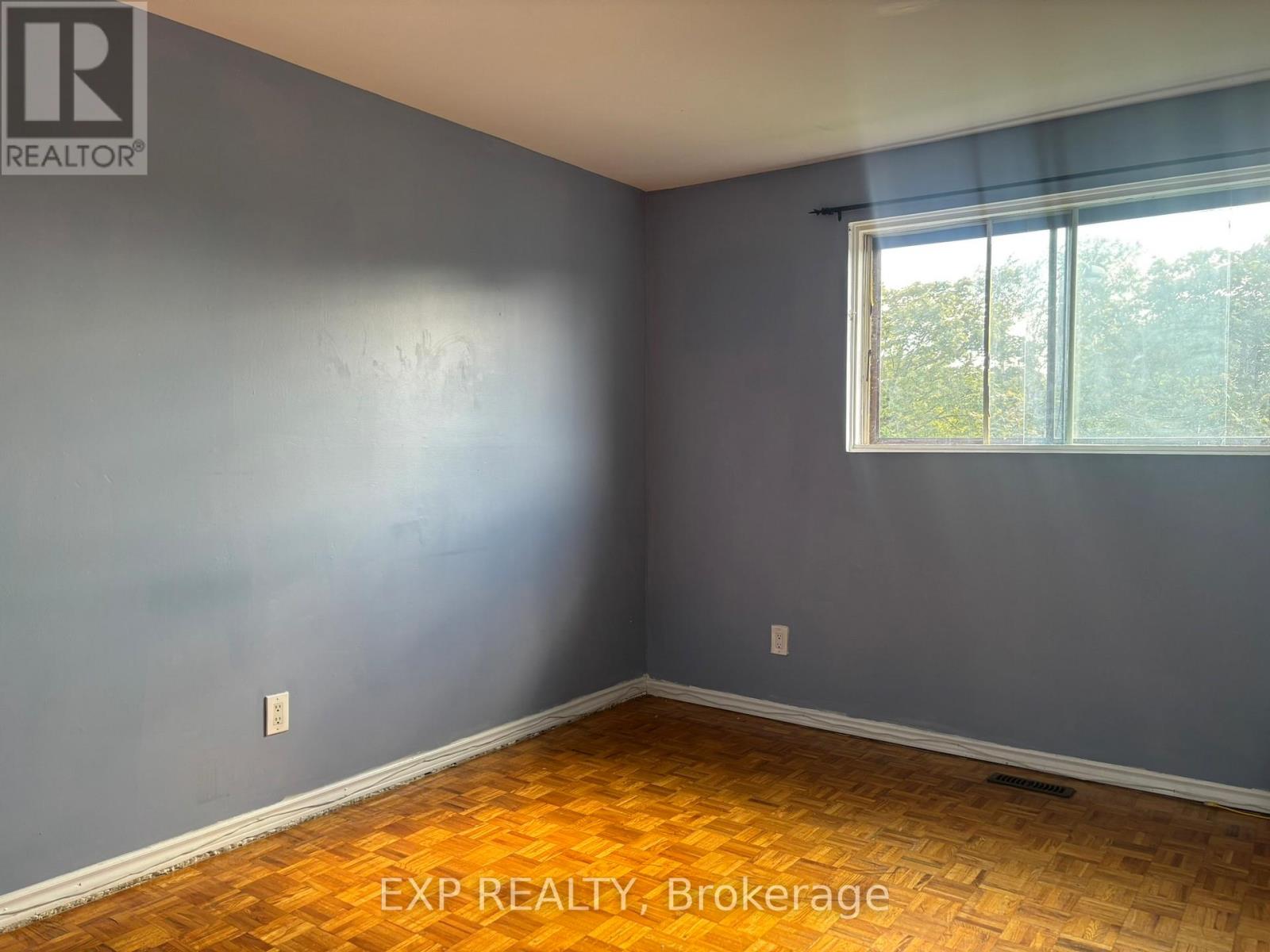 92 Berner Trail, Toronto, Ontario  M1B 1B3 - Photo 20 - E12391458