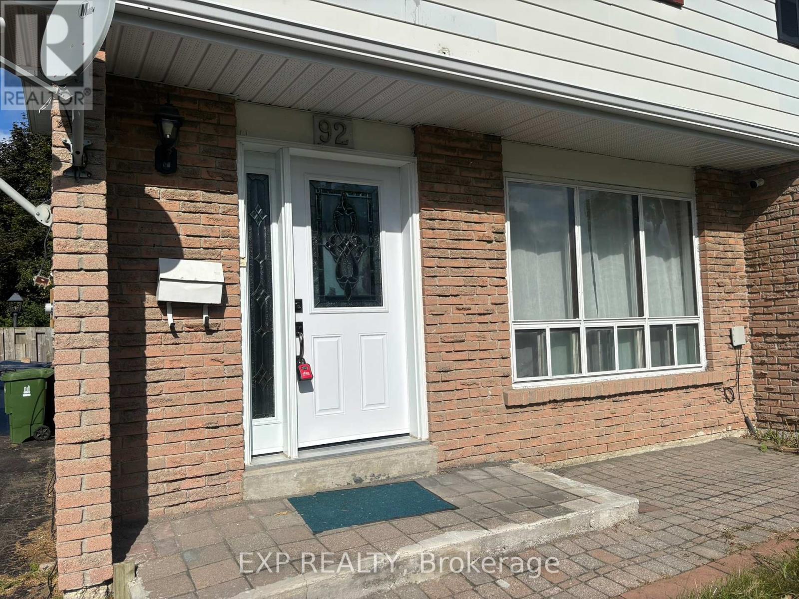 92 Berner Trail, Toronto, Ontario  M1B 1B3 - Photo 24 - E12391458