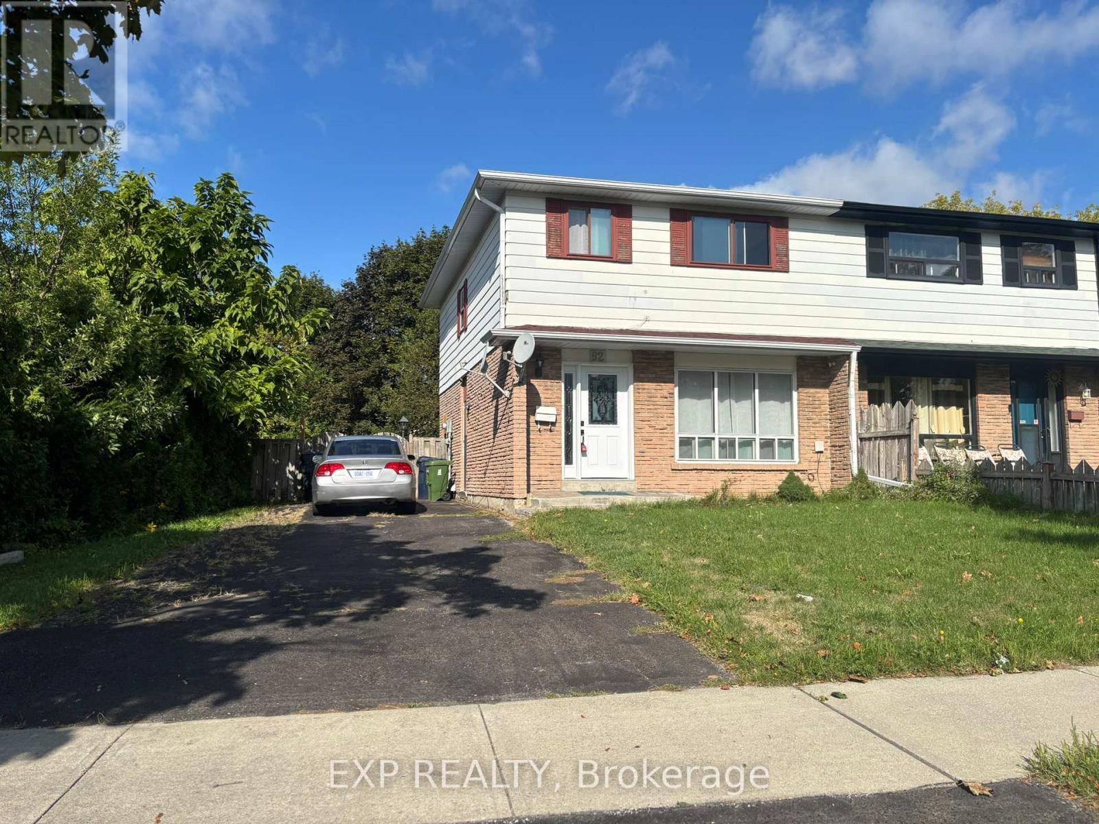 92 Berner Trail, Toronto, Ontario  M1B 1B3 - Photo 3 - E12391458