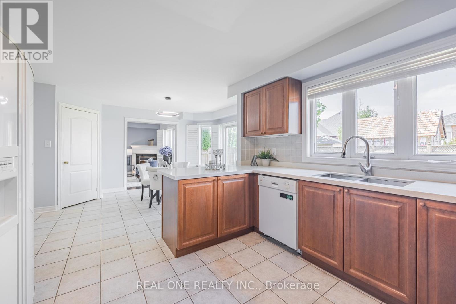 26 Medland Avenue, Whitby, Ontario  L1P 1S1 - Photo 21 - E12391527