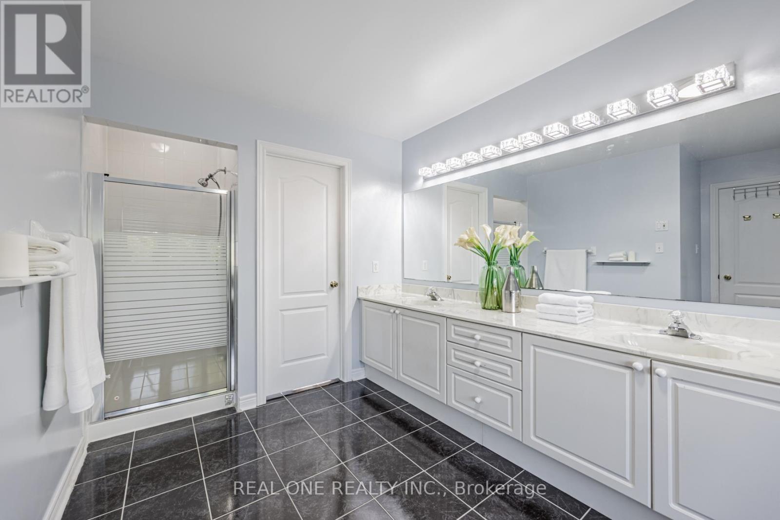 26 Medland Avenue, Whitby, Ontario  L1P 1S1 - Photo 37 - E12391527