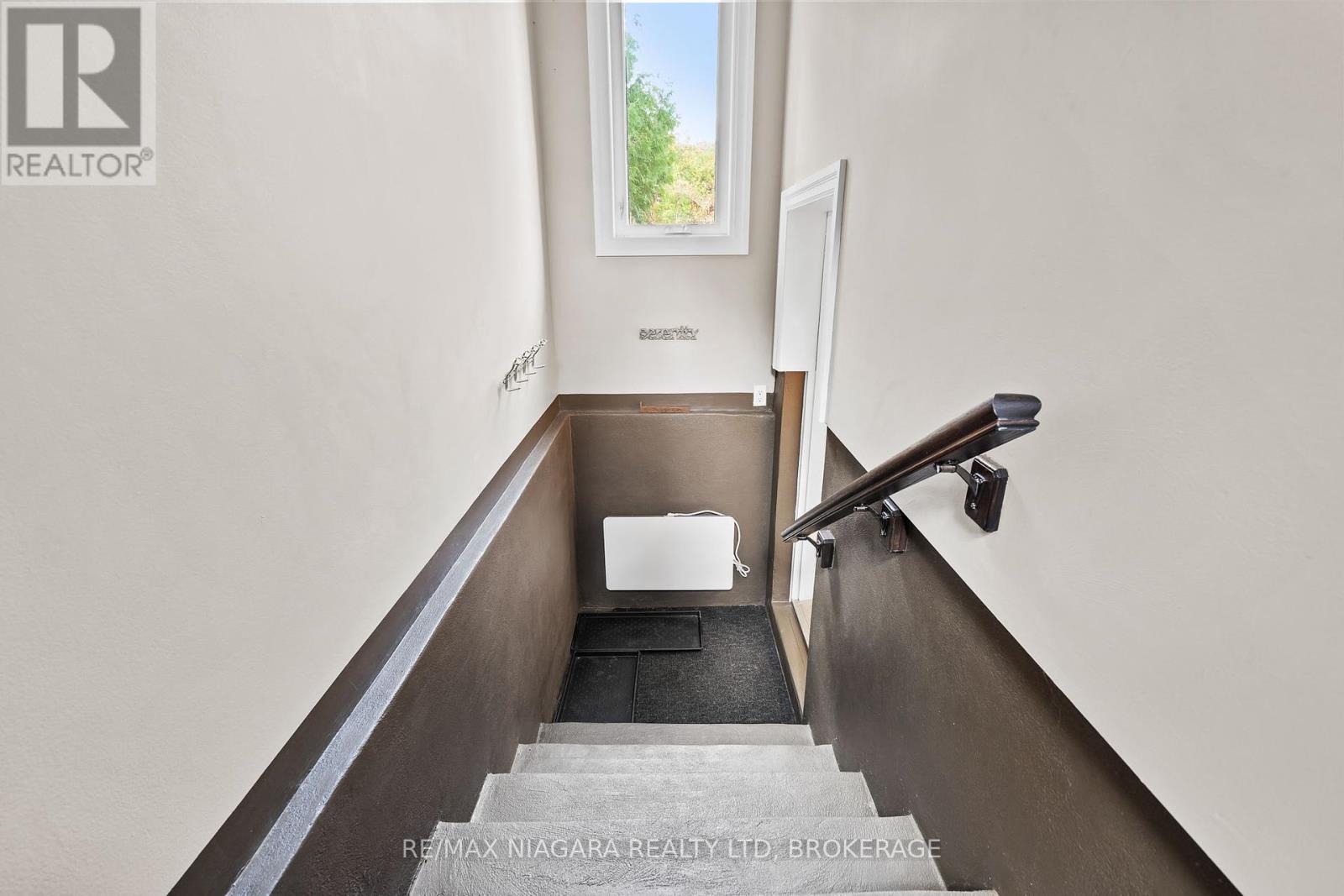 7 Parklane Crescent, St. Catharines, Ontario  L2T 3T9 - Photo 33 - X12390597