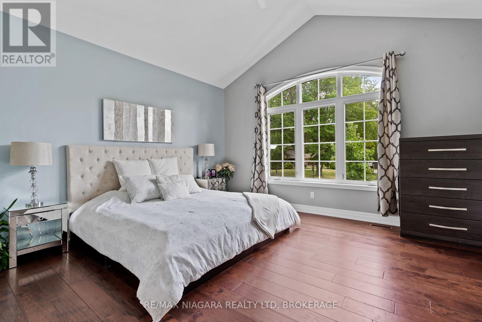 7 Parklane Crescent, St. Catharines, Ontario  L2T 3T9 - Photo 20 - X12390597