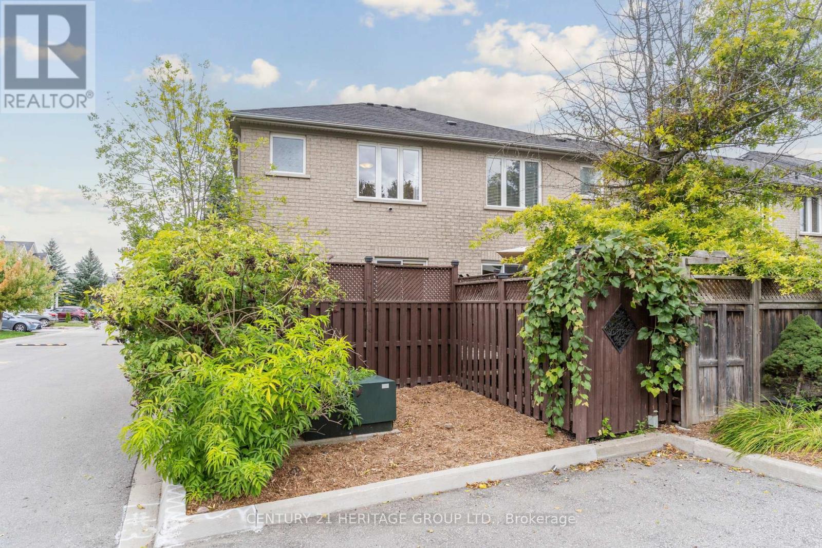 187 Tom Taylor Crescent, Newmarket (Summerhill Estates), Ontario  L3X 3E9 - Photo 48 - N12391423