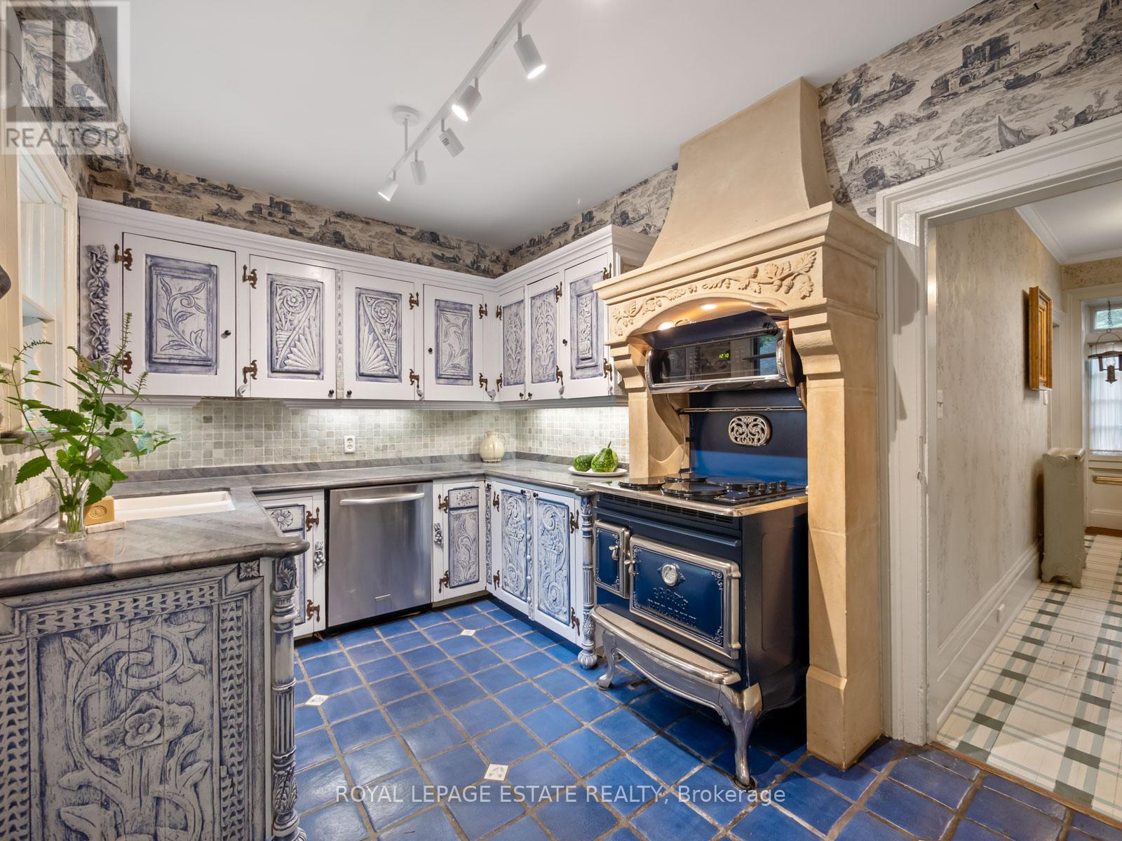 89 Main Street S, Markham (Vinegar Hill), Ontario  L3P 1L6 - Photo 13 - N12391447