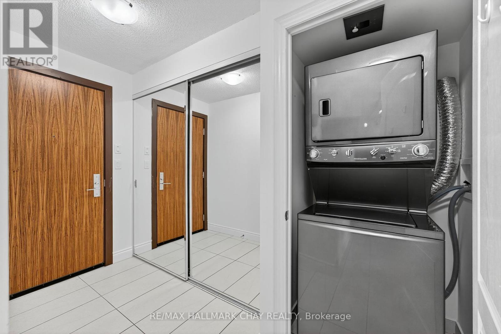 819 - 60 South Town Centre Boulevard, Markham, Ontario  L6G 0C5 - Photo 12 - N12391462