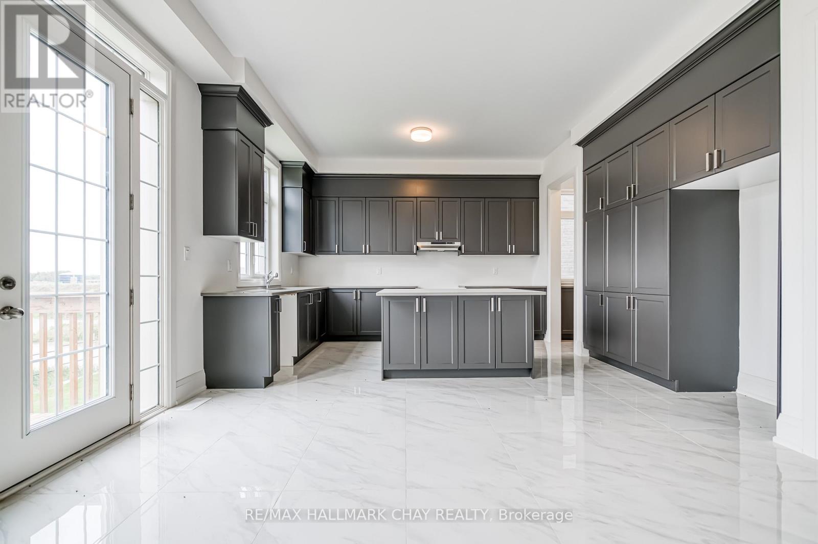 31 Bayberry Dr Drive E, Adjala-Tosorontio, Ontario  L0G 1W0 - Photo 11 - N12391500