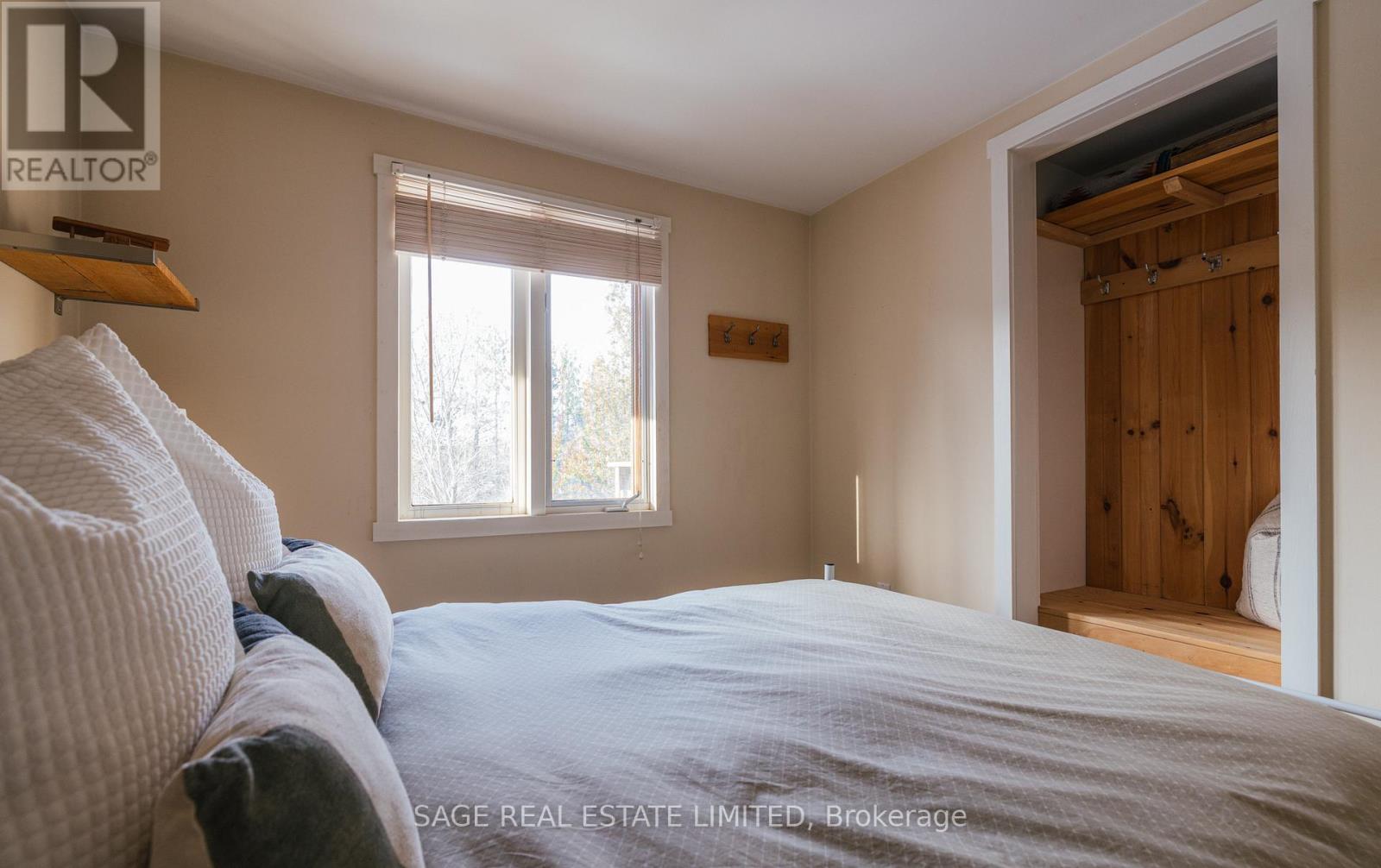 9324 Ewing Road, Clearview (Singhampton), Ontario  N0C 1M0 - Photo 27 - S12391328