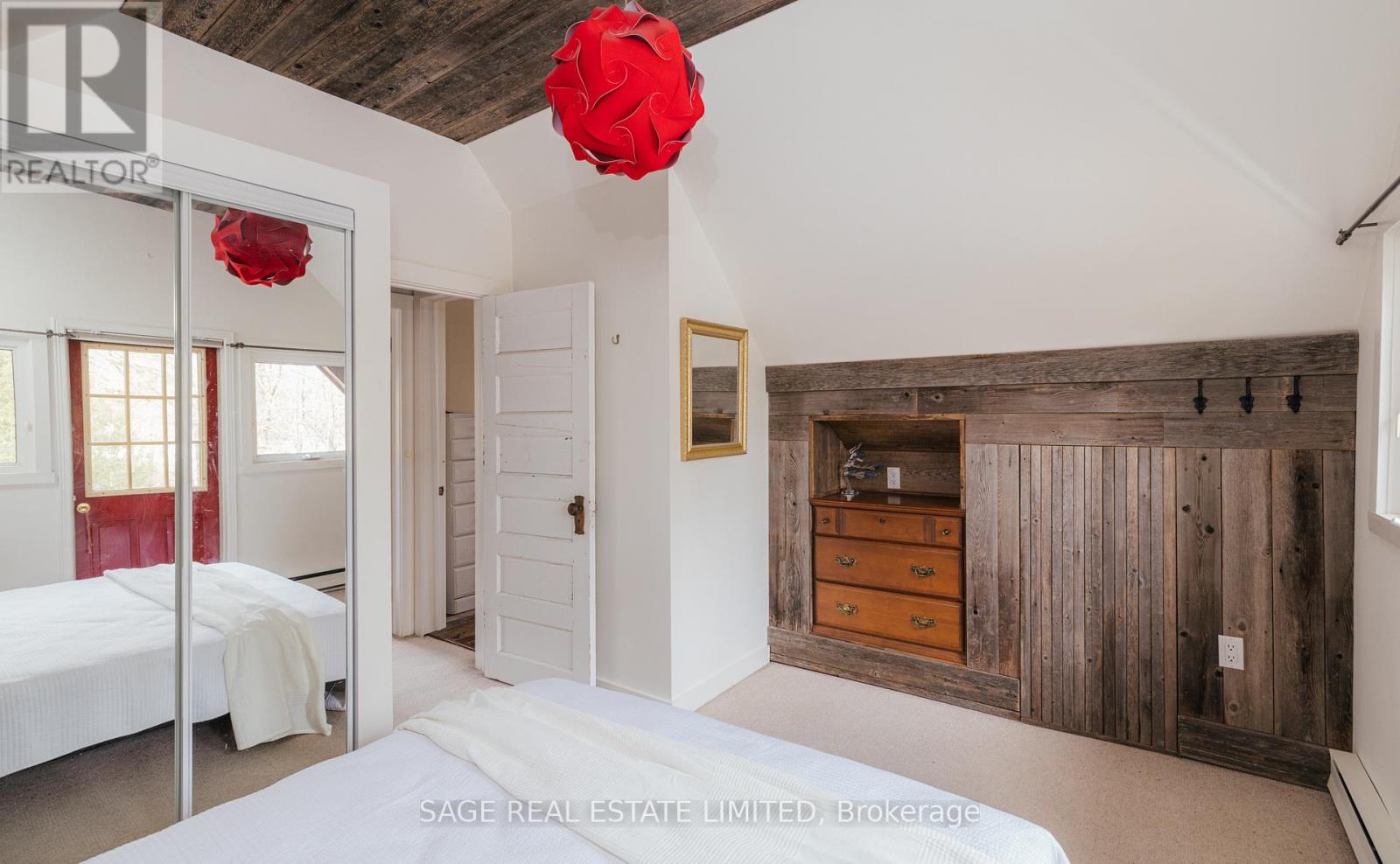 9324 Ewing Road, Clearview (Singhampton), Ontario  N0C 1M0 - Photo 29 - S12391328