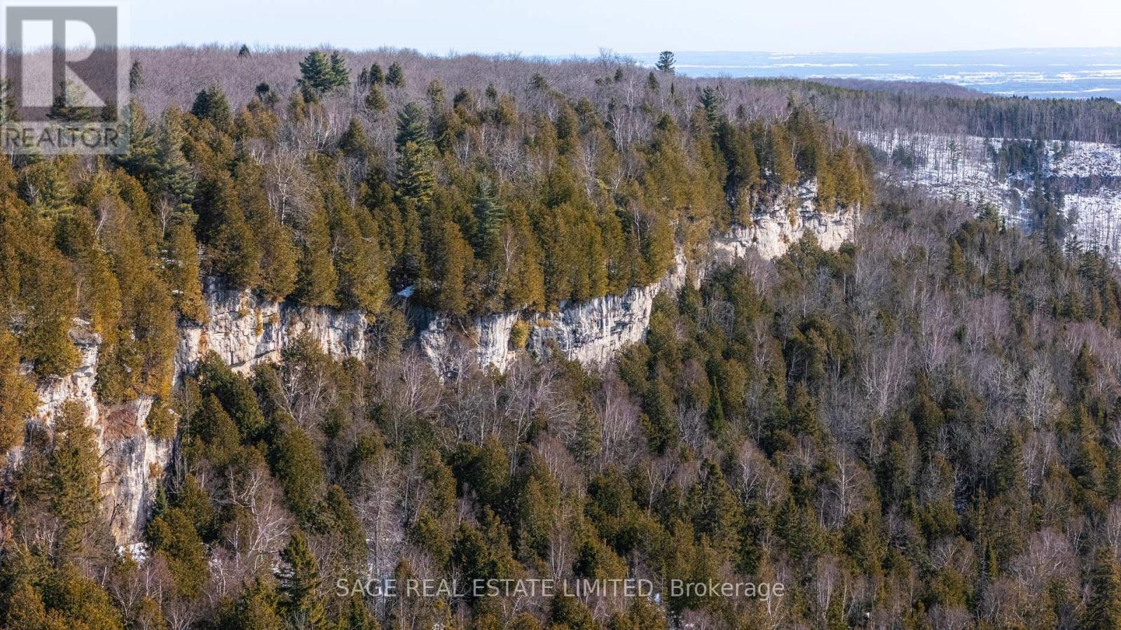 9324 Ewing Road, Clearview (Singhampton), Ontario  N0C 1M0 - Photo 46 - S12391328