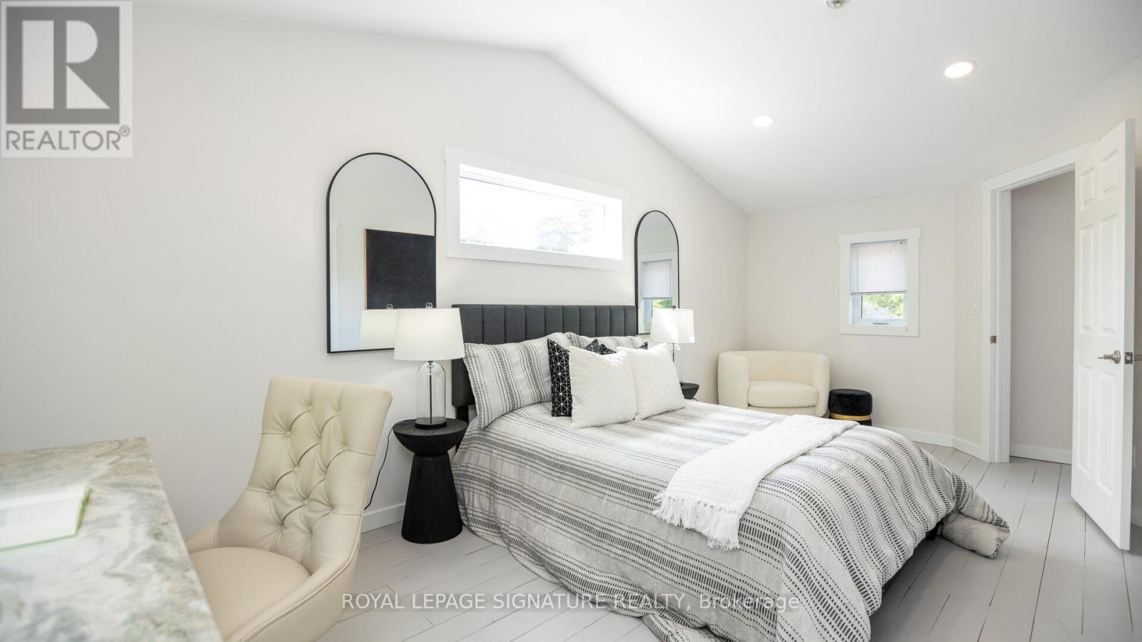 160 Duckworth Street, Barrie, Ontario  L4M 3W4 - Photo 27 - S12391344