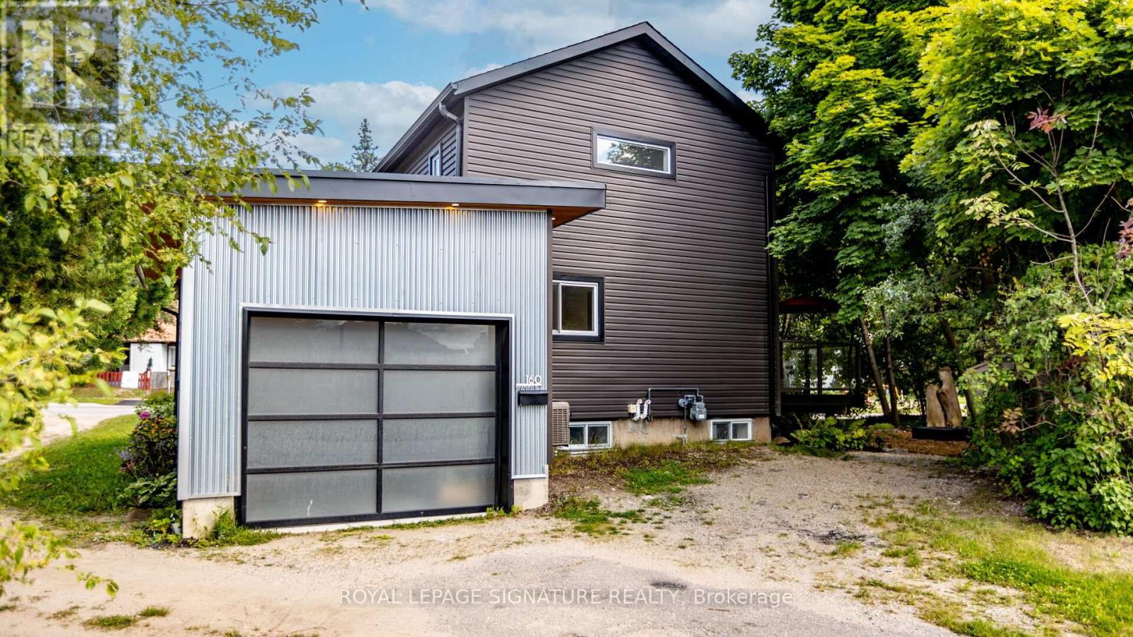 160 Duckworth Street, Barrie, Ontario  L4M 3W4 - Photo 43 - S12391344