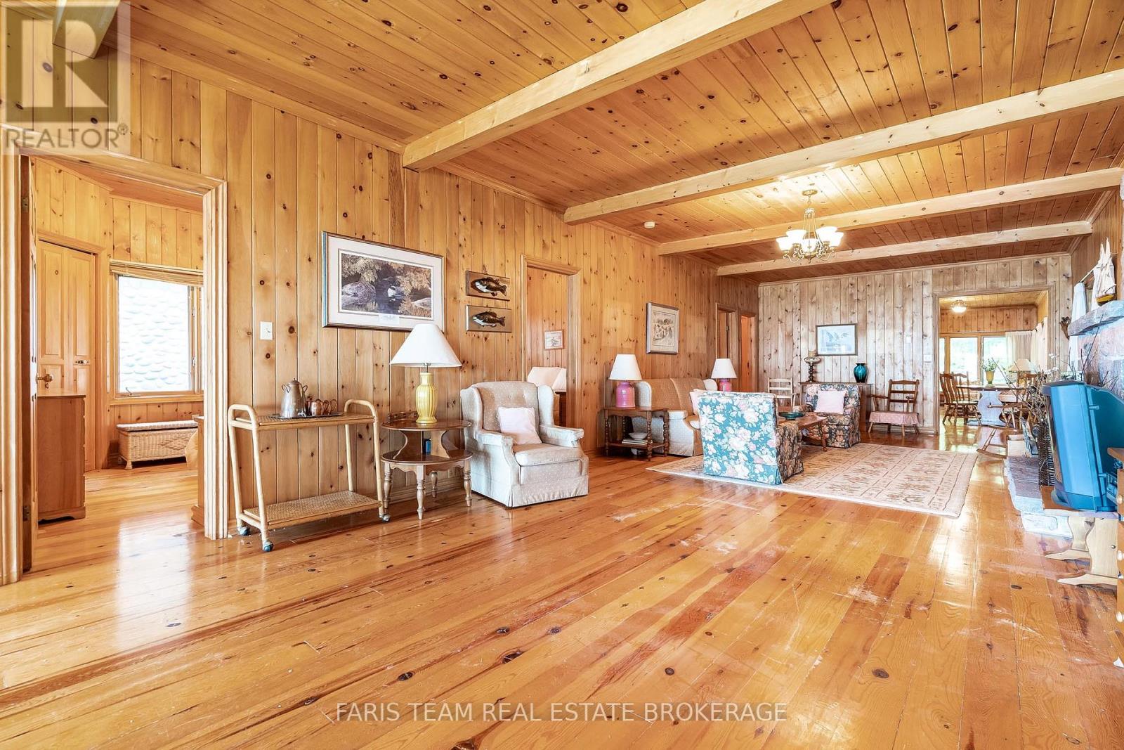 80 East Beach Road, Tiny, Ontario L9M 0M6 - Photo 12 - S12391440