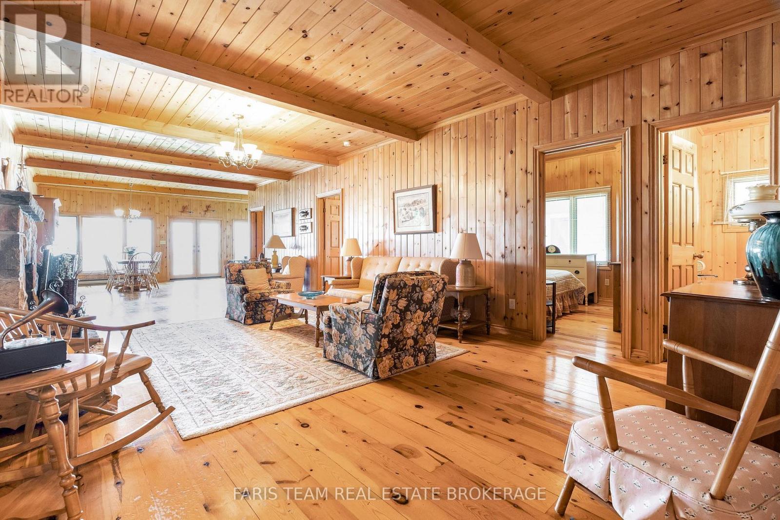 80 East Beach Road, Tiny, Ontario L9M 0M6 - Photo 16 - S12391440