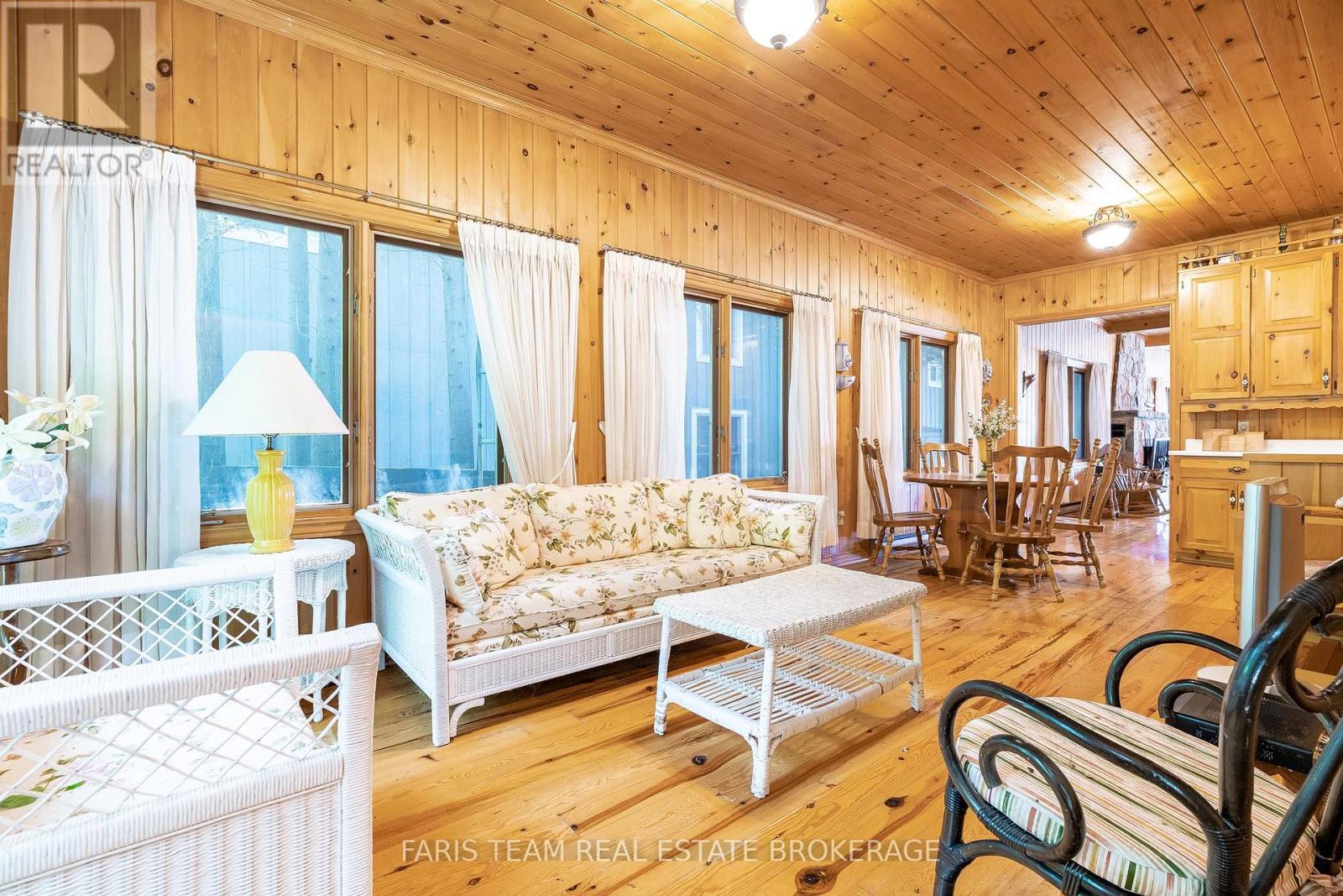 80 East Beach Road, Tiny, Ontario L9M 0M6 - Photo 20 - S12391440