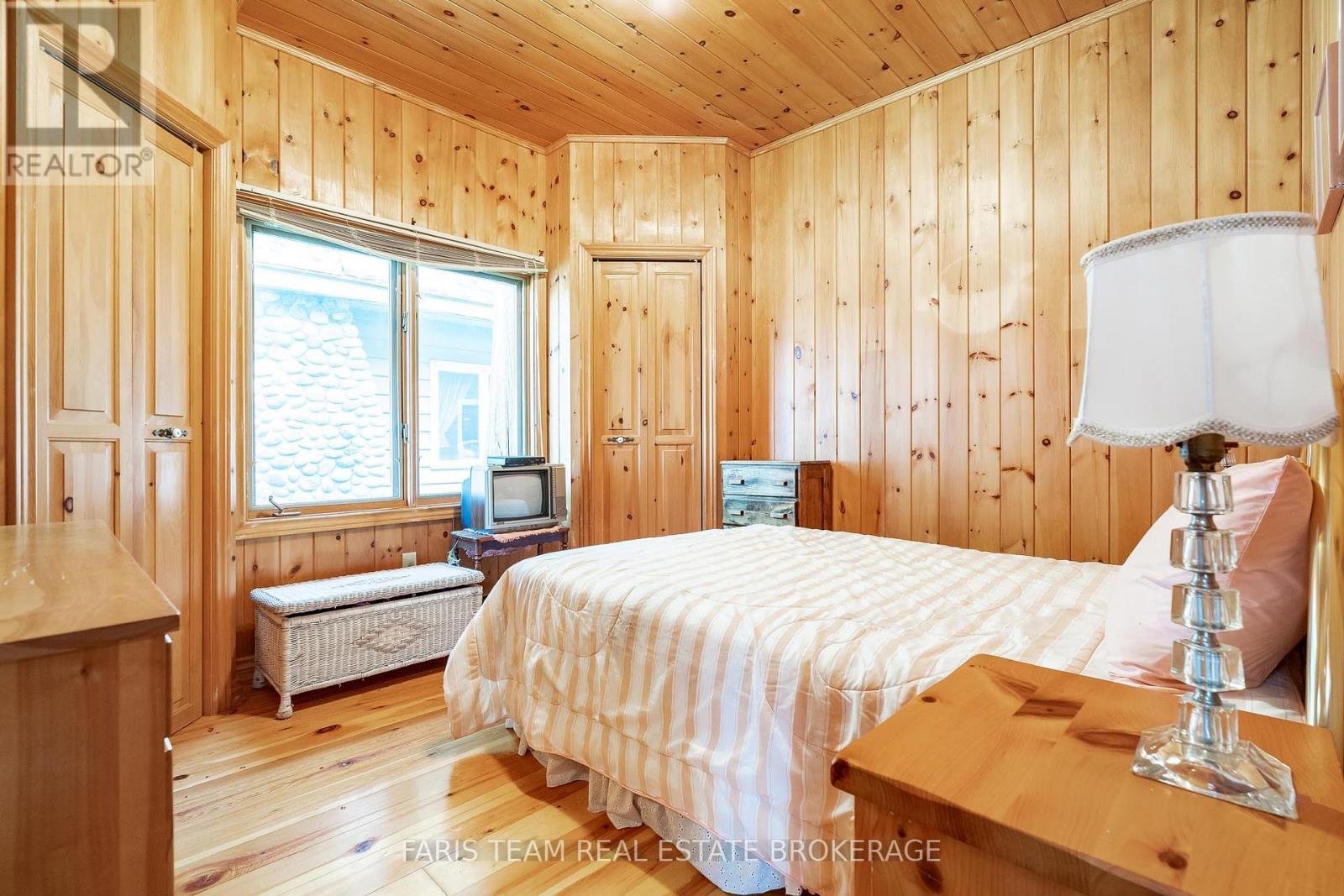 80 East Beach Road, Tiny, Ontario L9M 0M6 - Photo 22 - S12391440