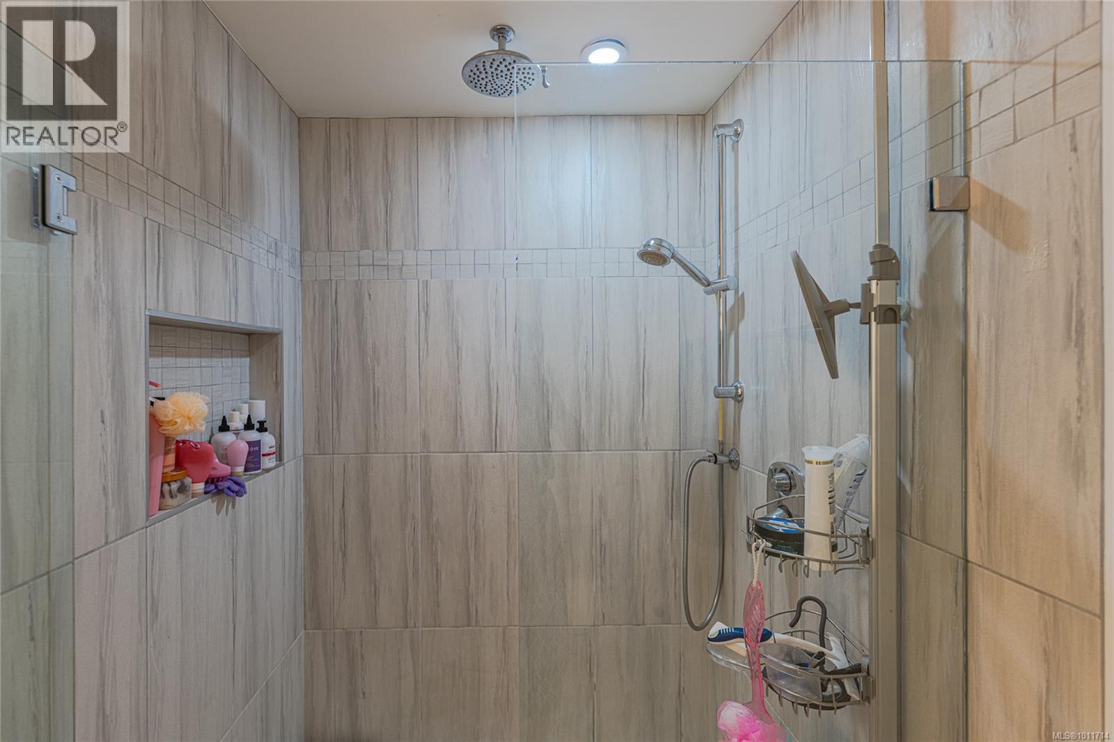 1979 Grandview Dr, Saanich, British Columbia  V8N 2V2 - Photo 30 - 1011714