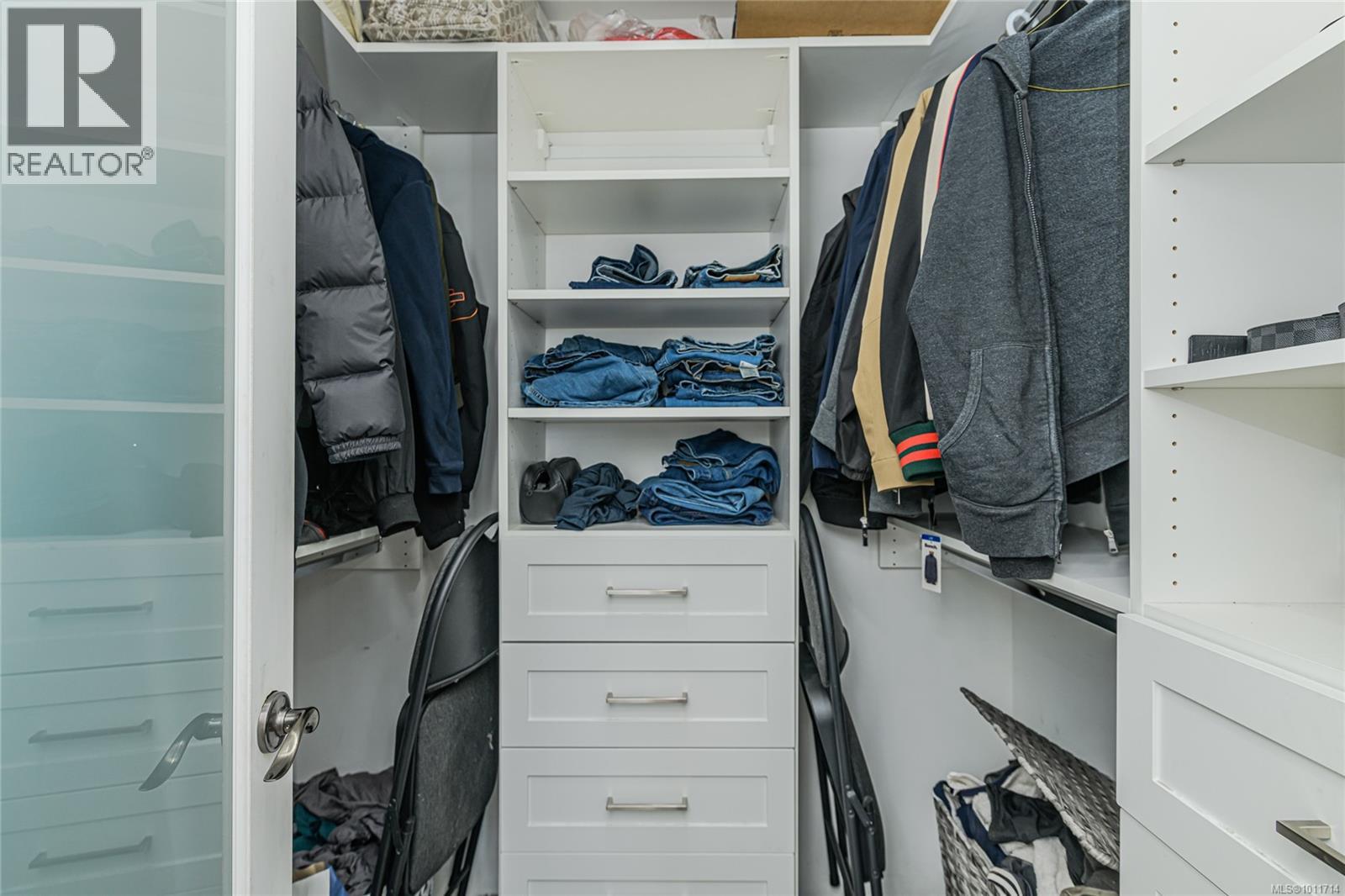 1979 Grandview Dr, Saanich, British Columbia  V8N 2V2 - Photo 25 - 1011714