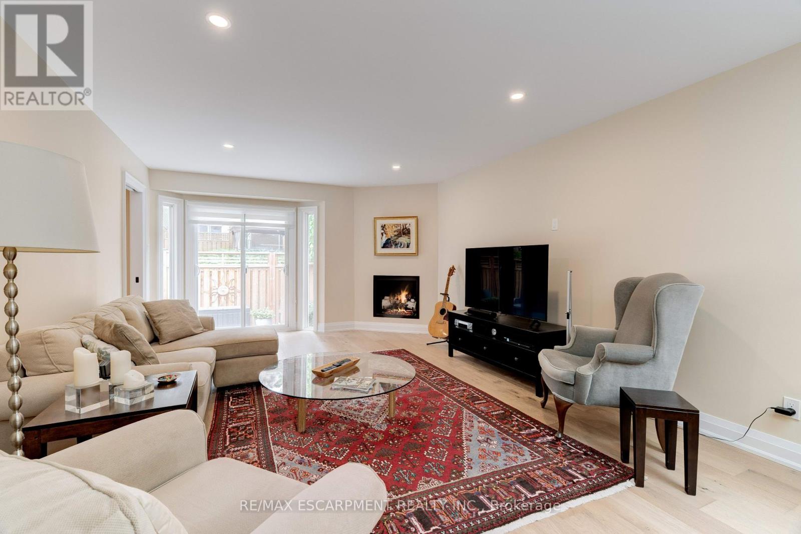 57 - 5255 Lakeshore Road, Burlington, Ontario  L7L 5X9 - Photo 20 - W12391325