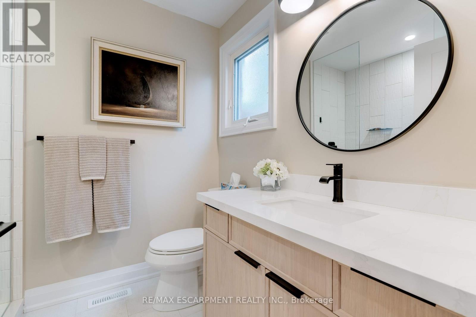 57 - 5255 Lakeshore Road, Burlington, Ontario  L7L 5X9 - Photo 28 - W12391325