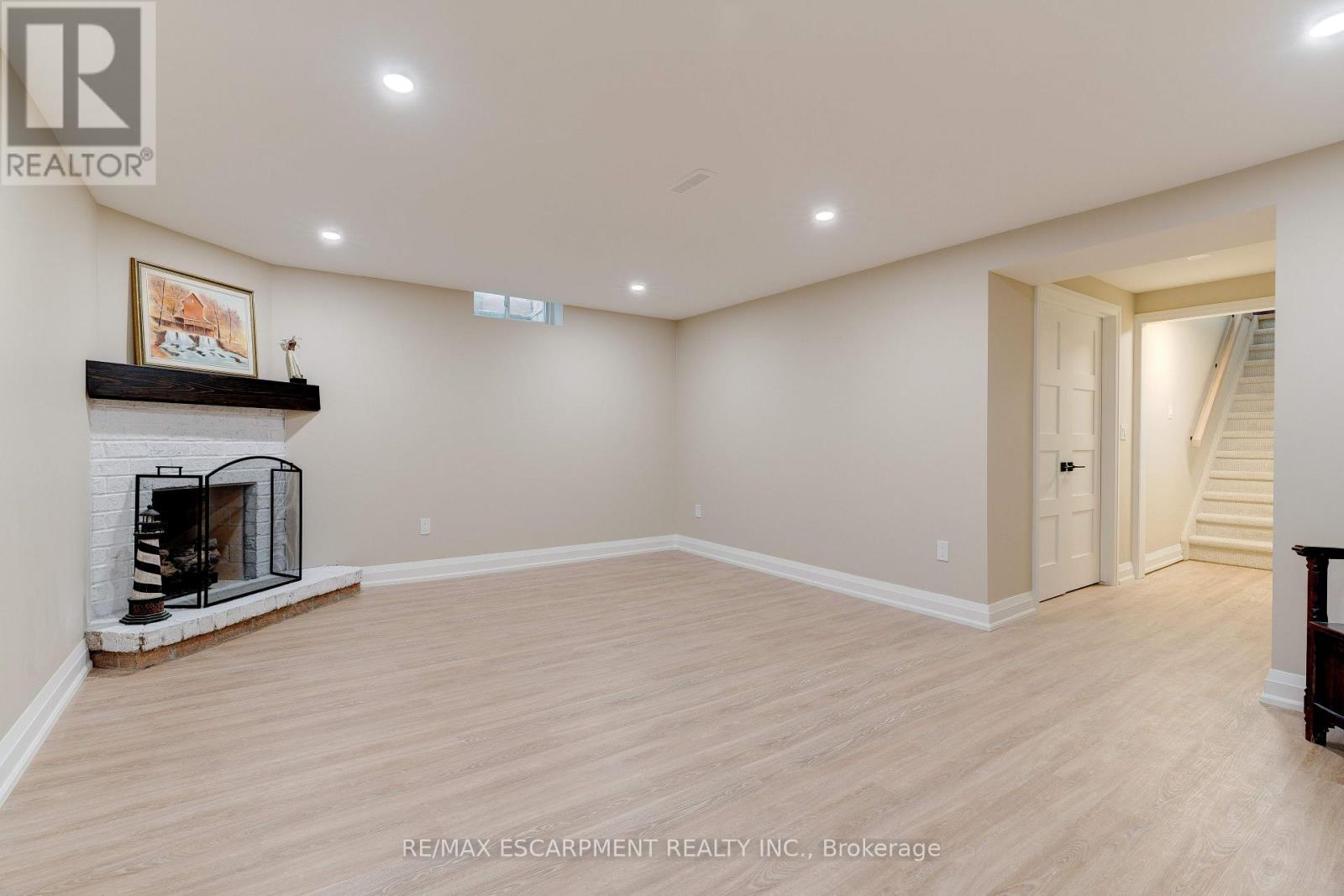 57 - 5255 Lakeshore Road, Burlington, Ontario  L7L 5X9 - Photo 35 - W12391325