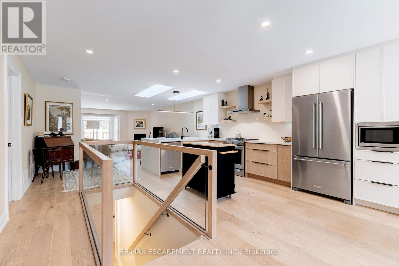 57 - 5255 Lakeshore Road, Burlington, Ontario  L7L 5X9 - Photo 6 - W12391325