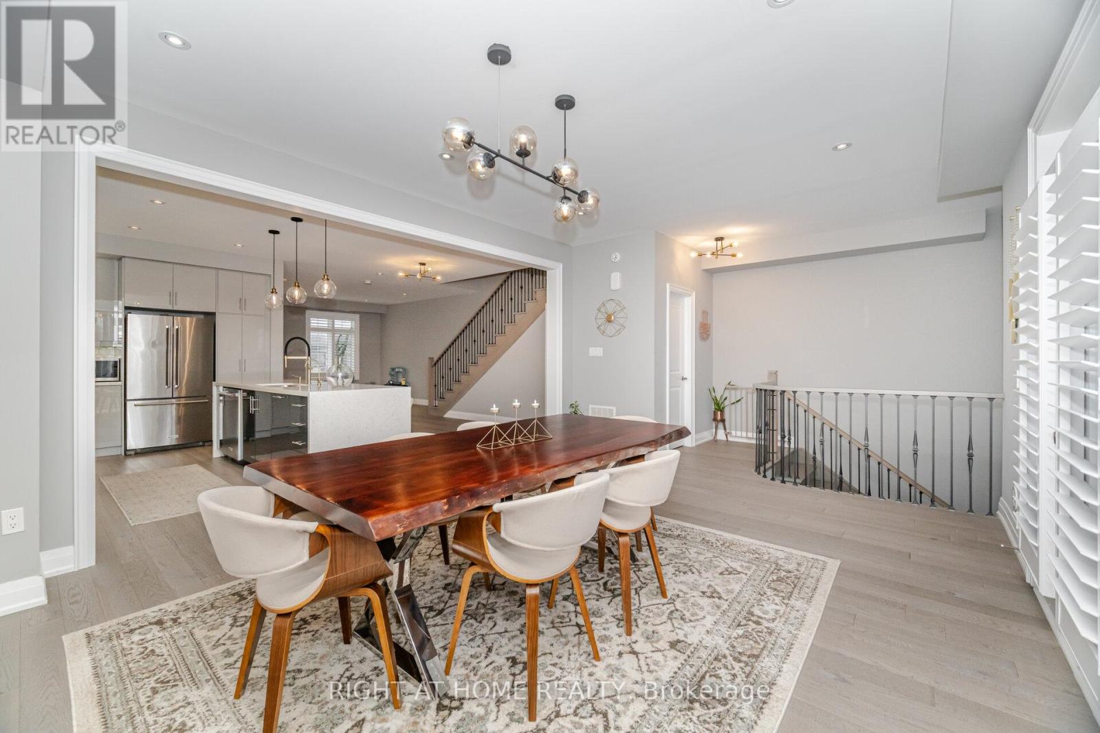3073 Postridge Drive, Oakville (Jm Joshua Meadows), Ontario  L6H 0S1 - Photo 19 - W12391357