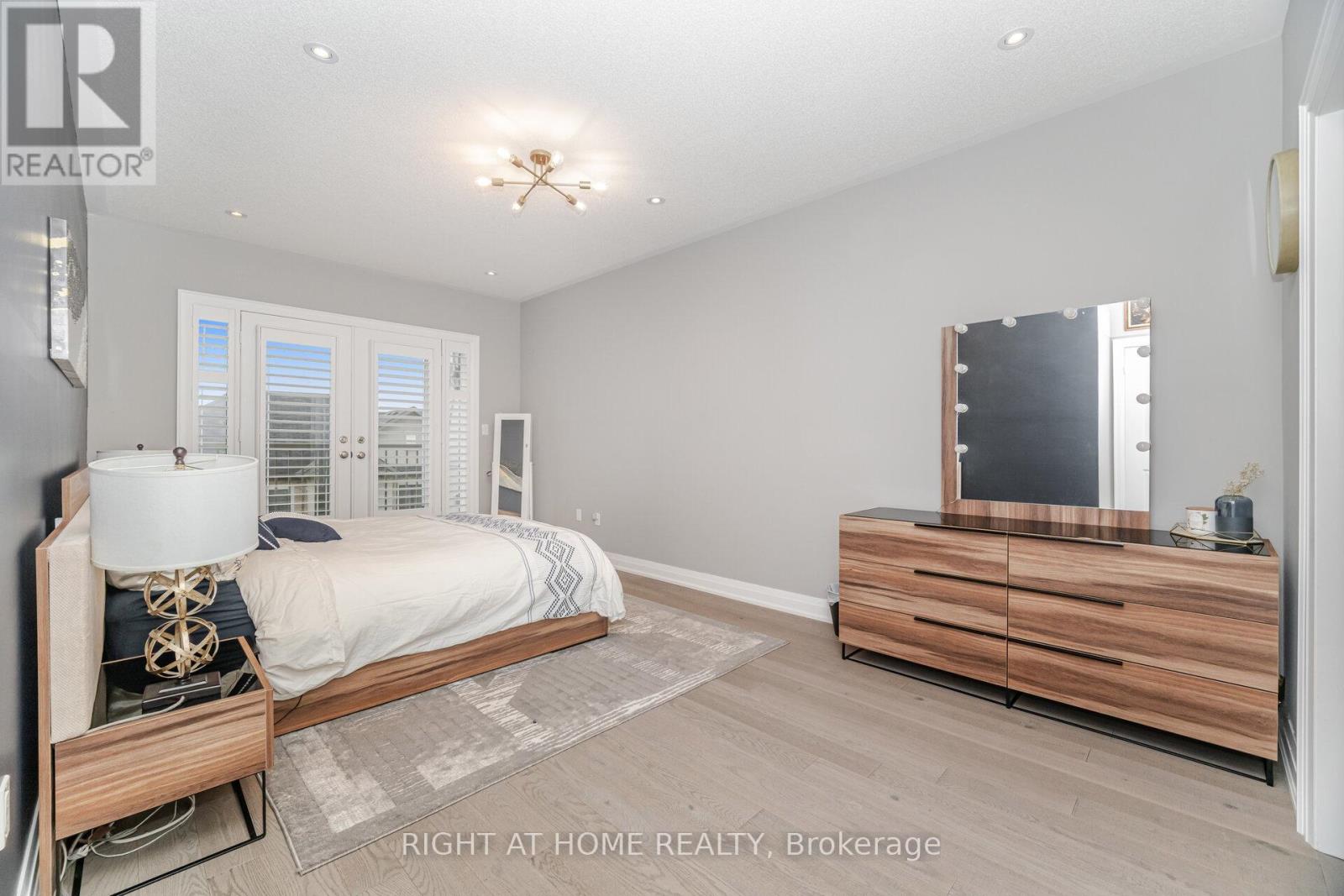3073 Postridge Drive, Oakville (Jm Joshua Meadows), Ontario  L6H 0S1 - Photo 31 - W12391357