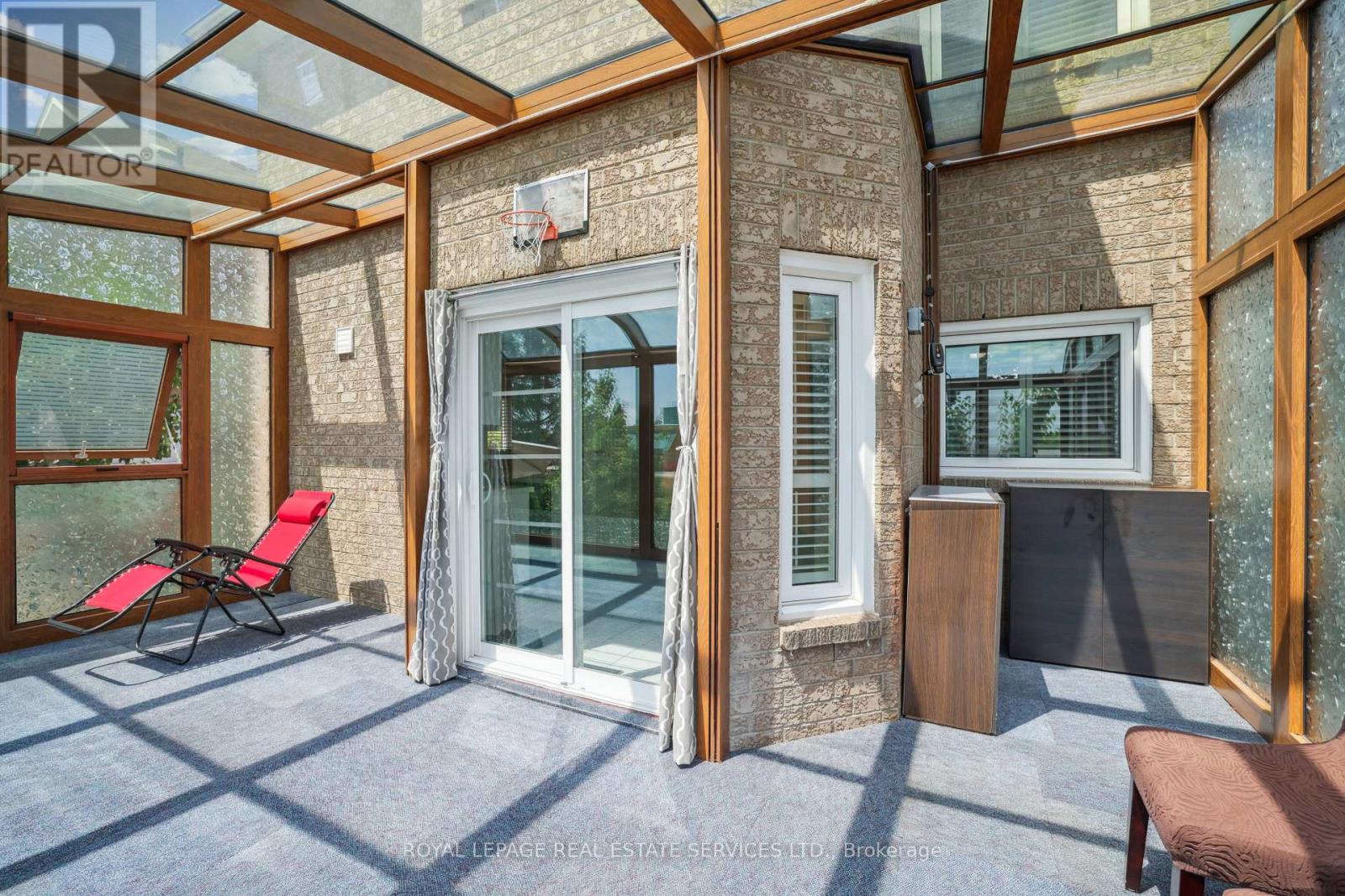 2365 Grand Ravine Drive, Oakville, Ontario  L6H 6A8 - Photo 38 - W12391361