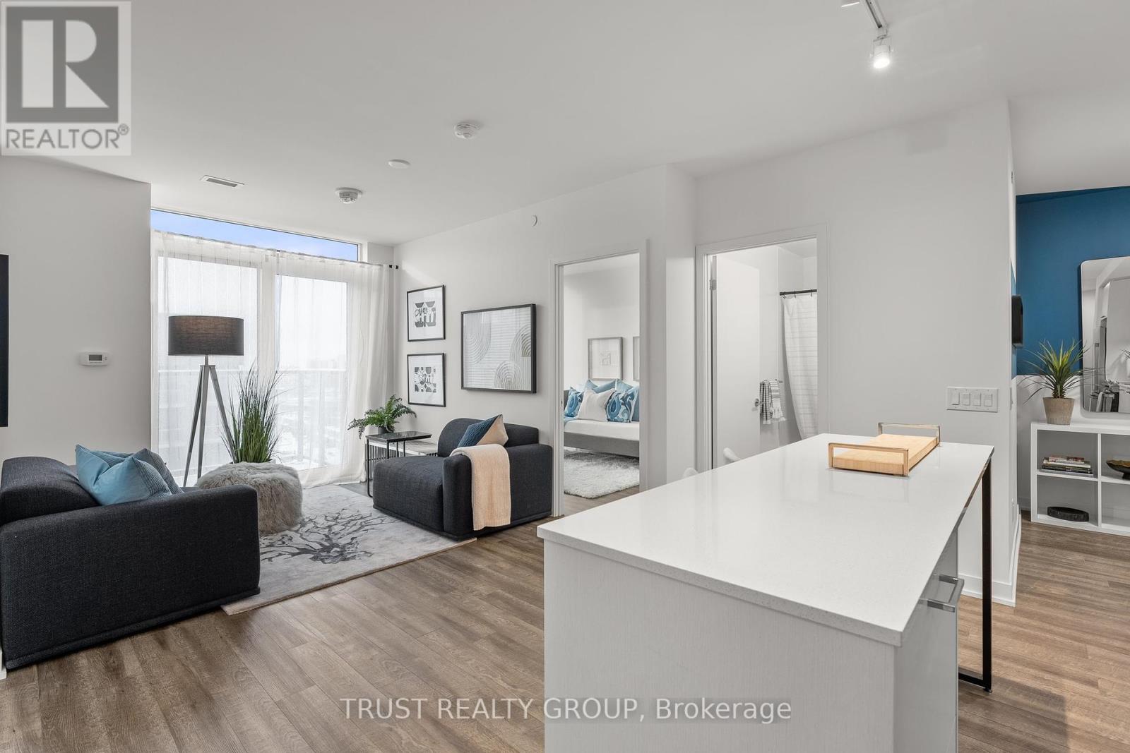 1102 - 1808 St. Clair Avenue W, Toronto (Junction Area), Ontario  M6N 0C1 - Photo 2 - W12391399