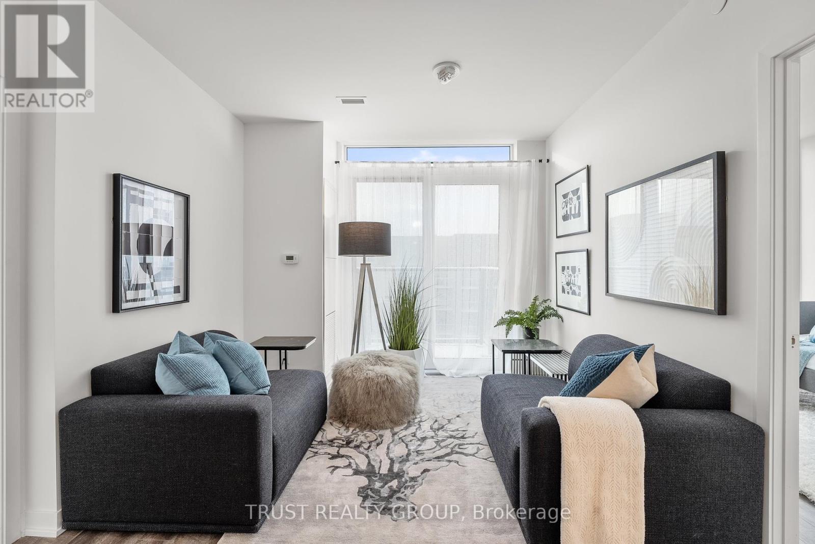 1102 - 1808 St. Clair Avenue W, Toronto (Junction Area), Ontario  M6N 0C1 - Photo 3 - W12391399