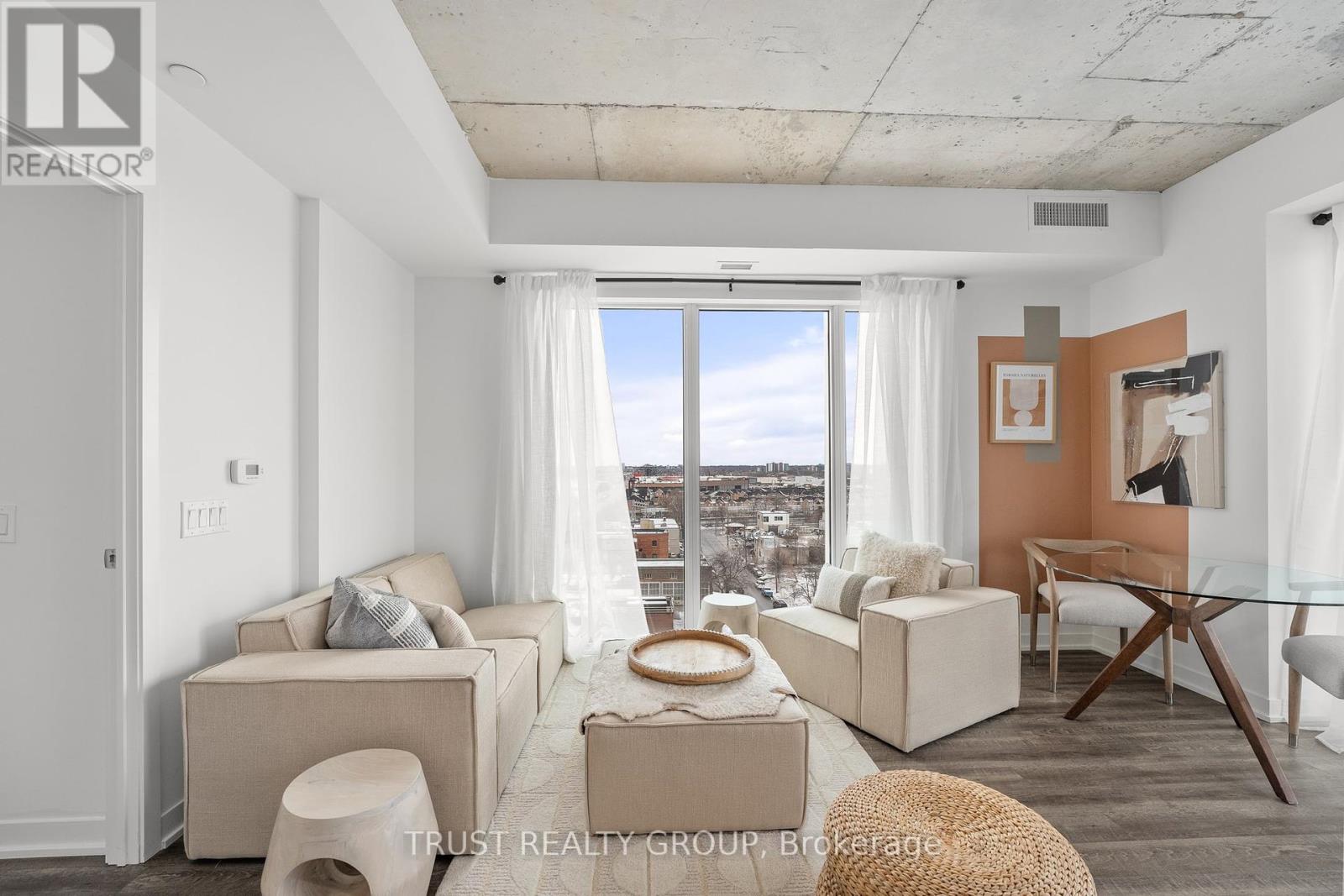 911 - 1808 St. Clair Avenue W, Toronto (Junction Area), Ontario  M6N 0C1 - Photo 8 - W12391404