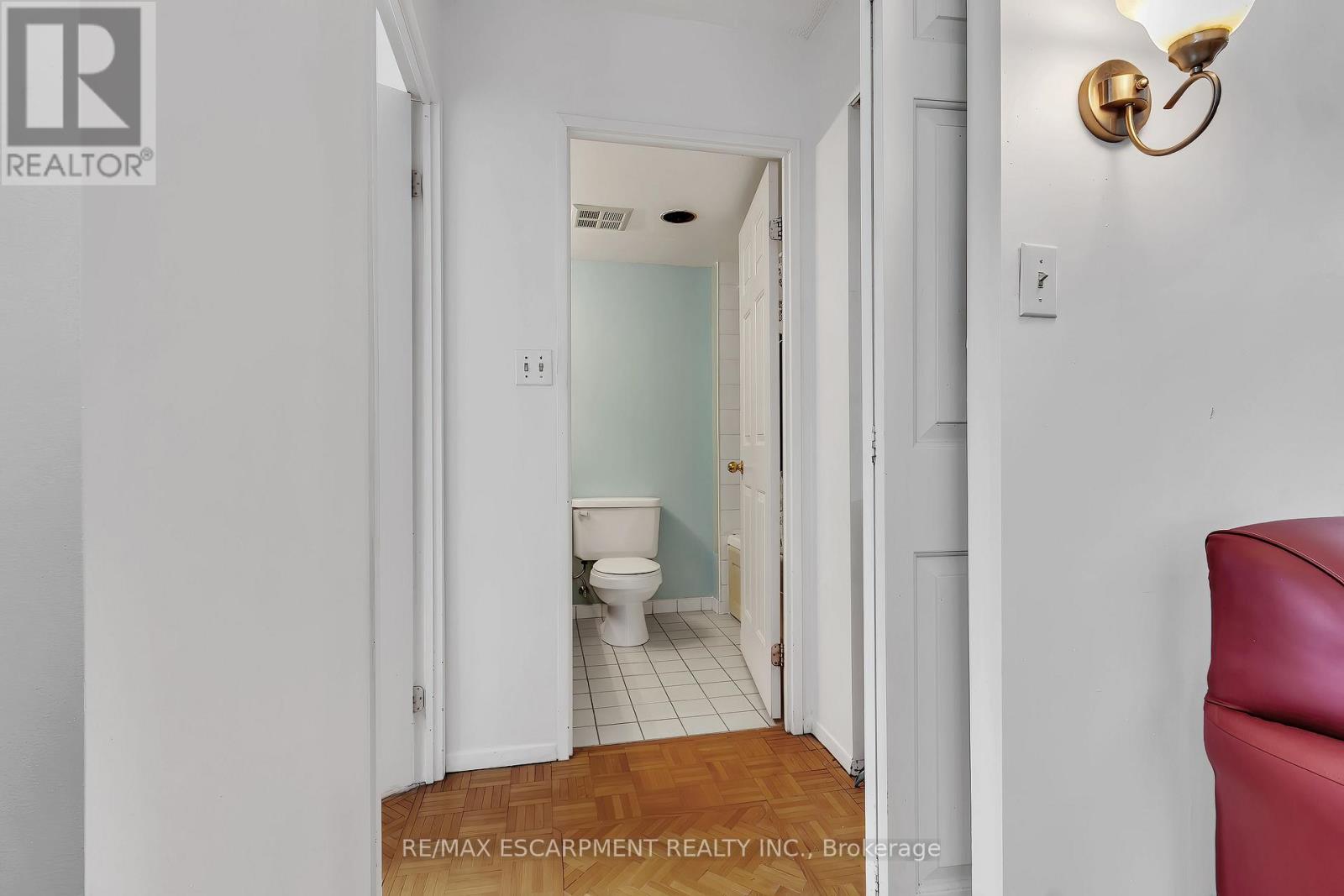 756 - 24 Southport Street, Toronto, Ontario  M6S 4Z1 - Photo 27 - W12391425