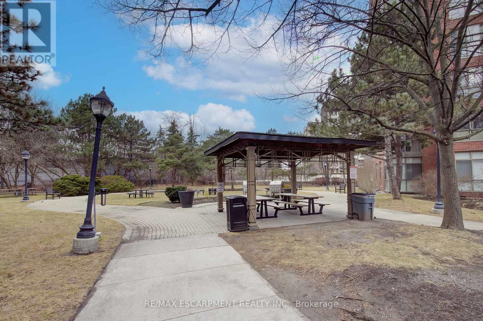 756 - 24 Southport Street, Toronto, Ontario  M6S 4Z1 - Photo 43 - W12391425