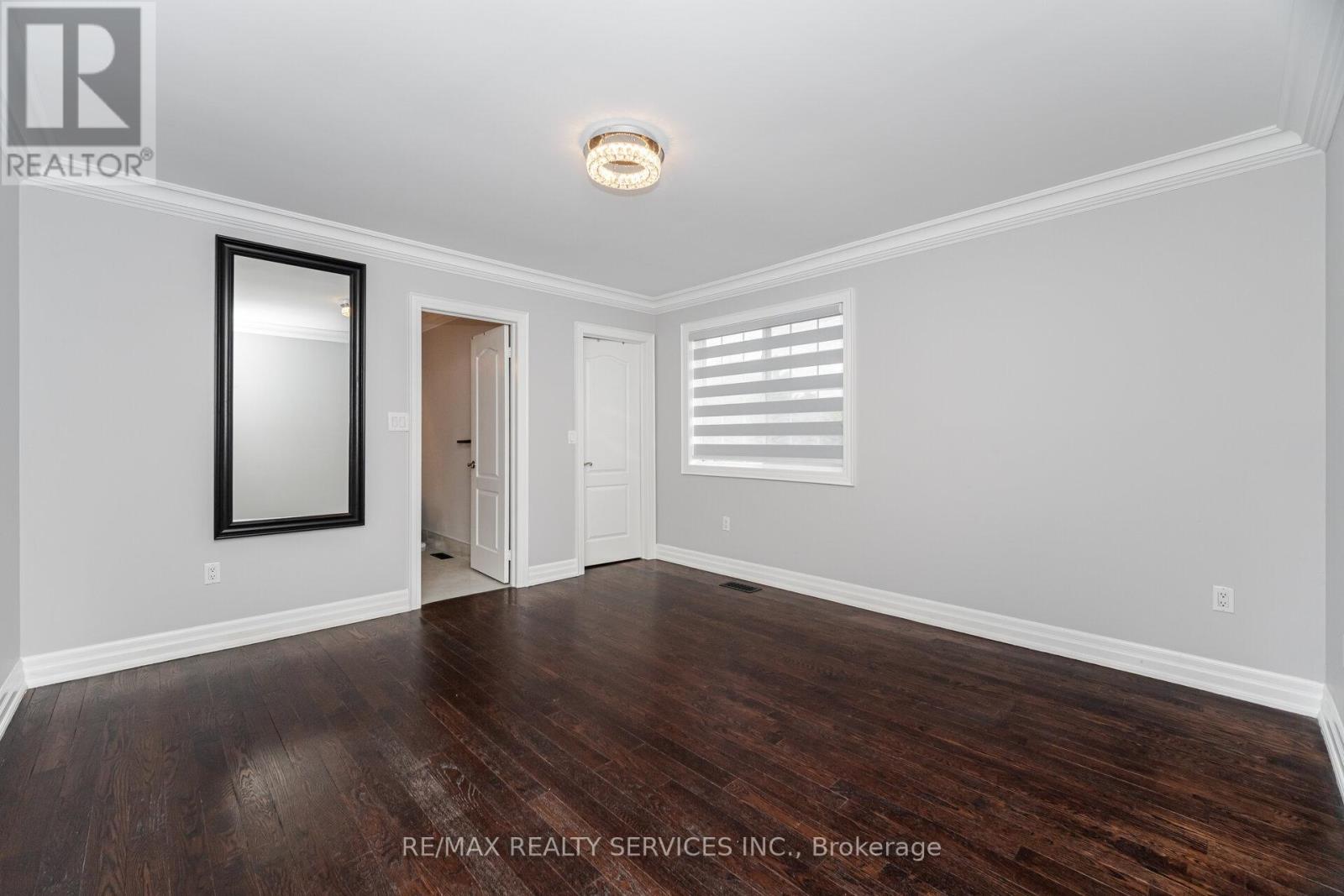 19 Richland Crescent, Brampton, Ontario  L6P 1M8 - Photo 33 - W12391456