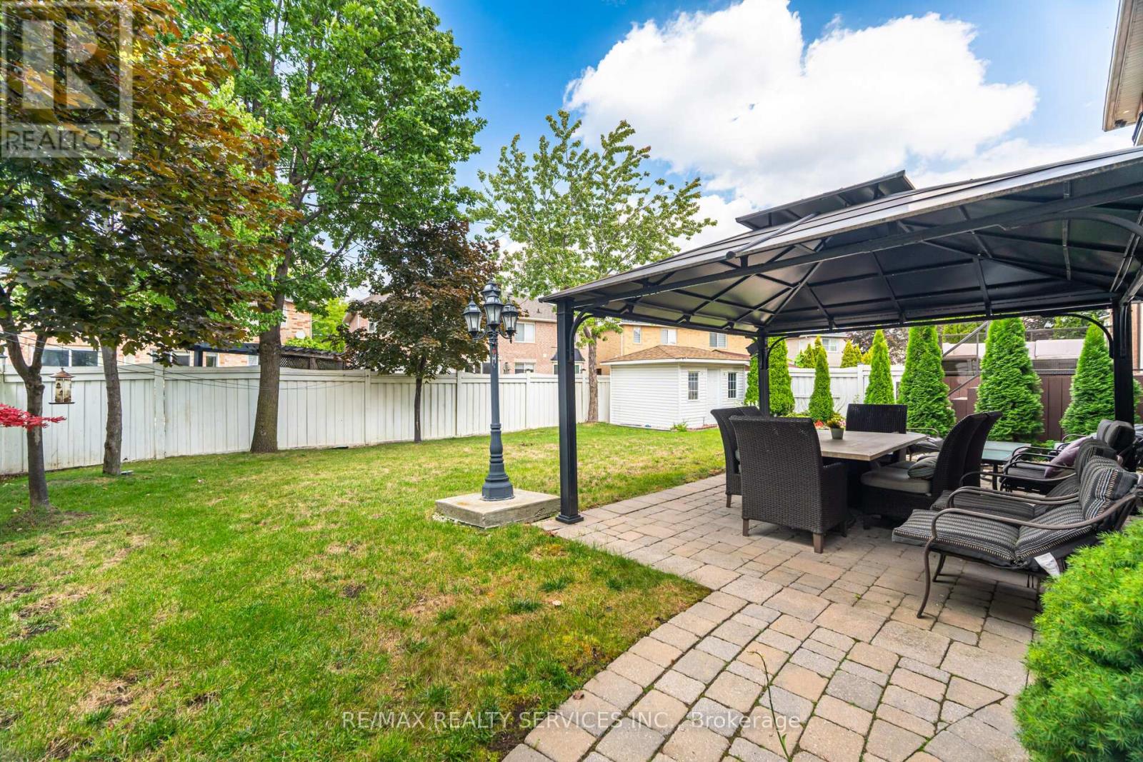 19 Richland Crescent, Brampton, Ontario  L6P 1M8 - Photo 46 - W12391456