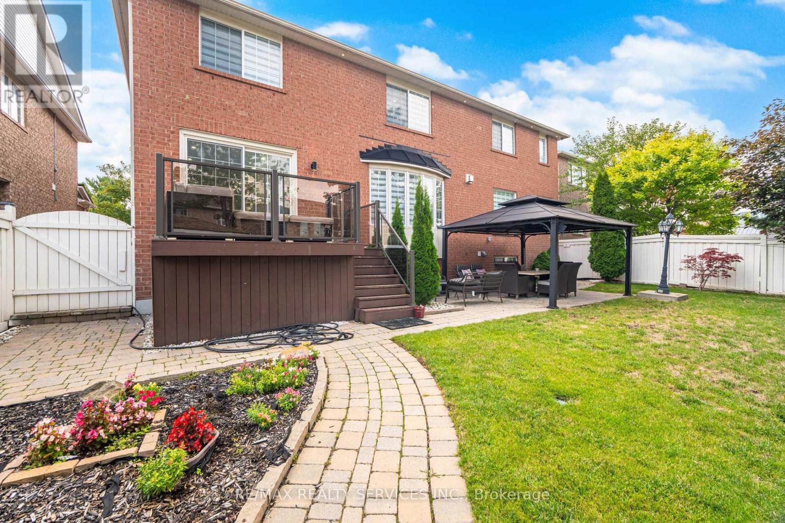 19 Richland Crescent, Brampton, Ontario  L6P 1M8 - Photo 47 - W12391456
