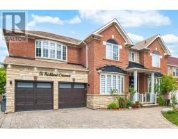 19 RICHLAND CRESCENT, Brampton, Ontario