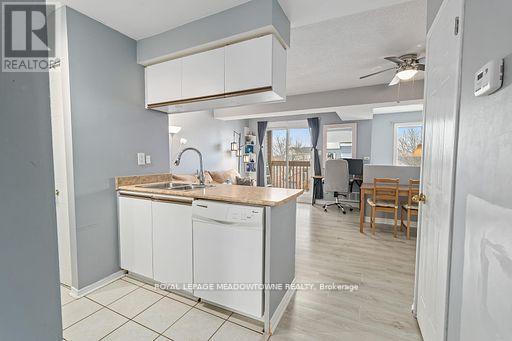 24 - 42a Stewart Maclaren Road, Halton Hills, Ontario  L7G 5L9 - Photo 15 - W12391511