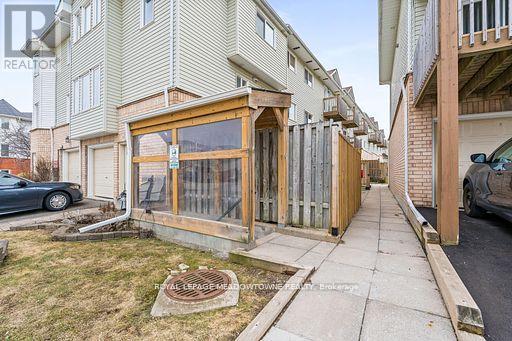 24 - 42a Stewart Maclaren Road, Halton Hills, Ontario  L7G 5L9 - Photo 24 - W12391511