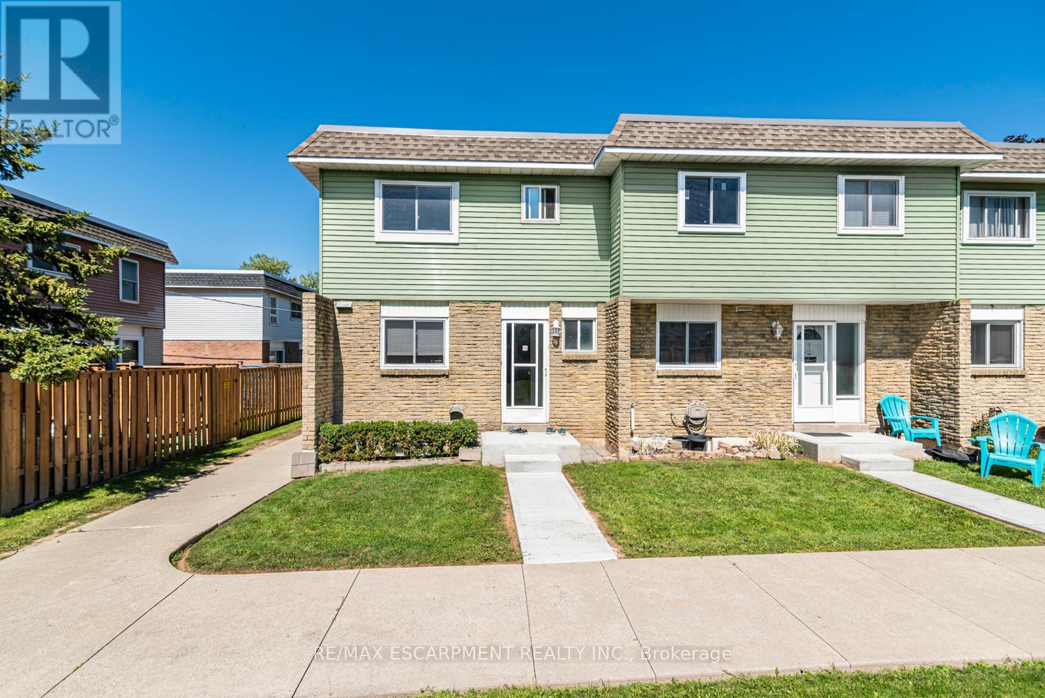 F - 25 BRYNA AVENUE, Hamilton, Ontario