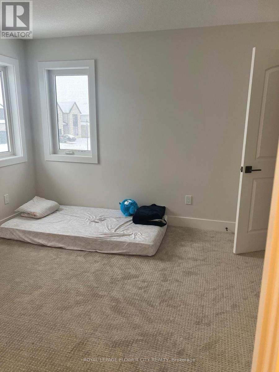 50 Optimist Drive, Southwold, Ontario  N5P 0G4 - Photo 22 - X12391332