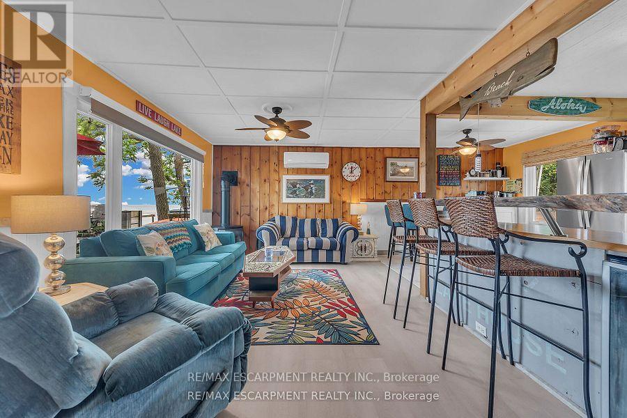 2090 Lakeshore Road, Haldimand (Dunnville), Ontario  N1A 2W8 - Photo 14 - X12391419