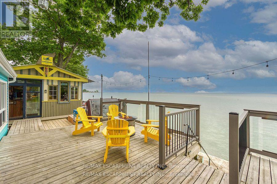 2090 Lakeshore Road, Haldimand (Dunnville), Ontario  N1A 2W8 - Photo 26 - X12391419
