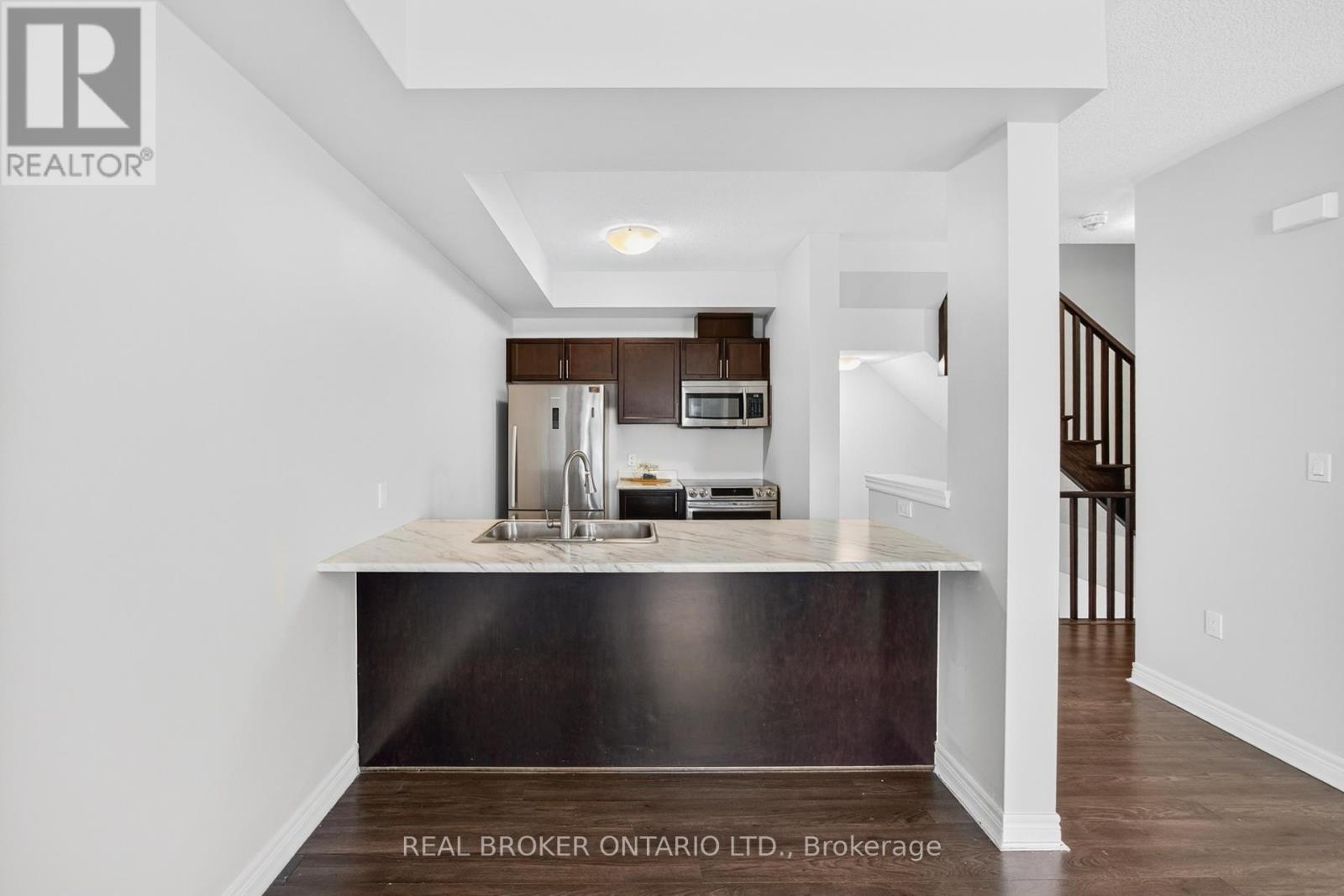 7 Ladybell Lane, Hamilton, Ontario  L0R 1P0 - Photo 9 - X12391507