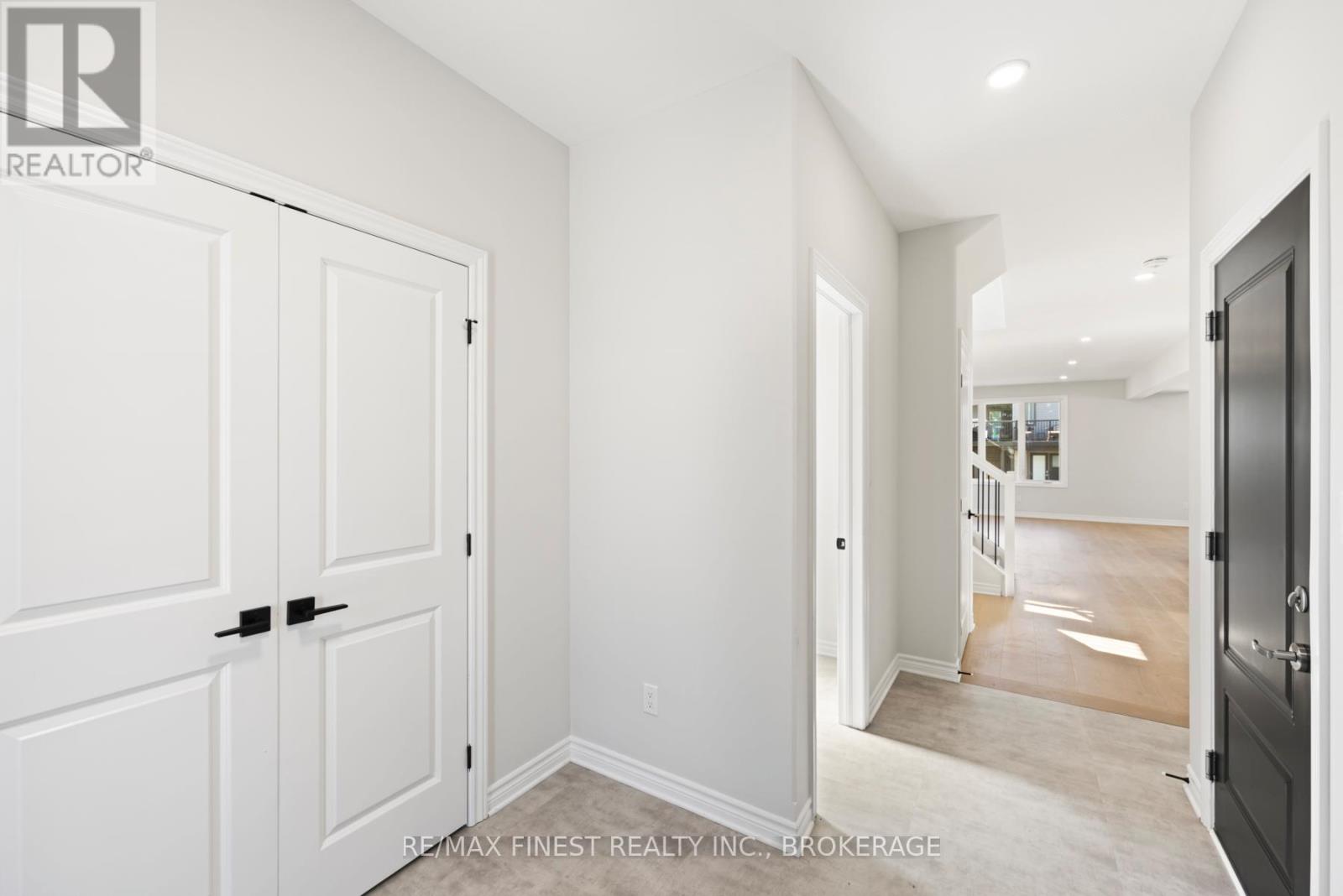 1315 Turnbull Way, Kingston, Ontario  K7P 0T3 - Photo 11 - X12391626