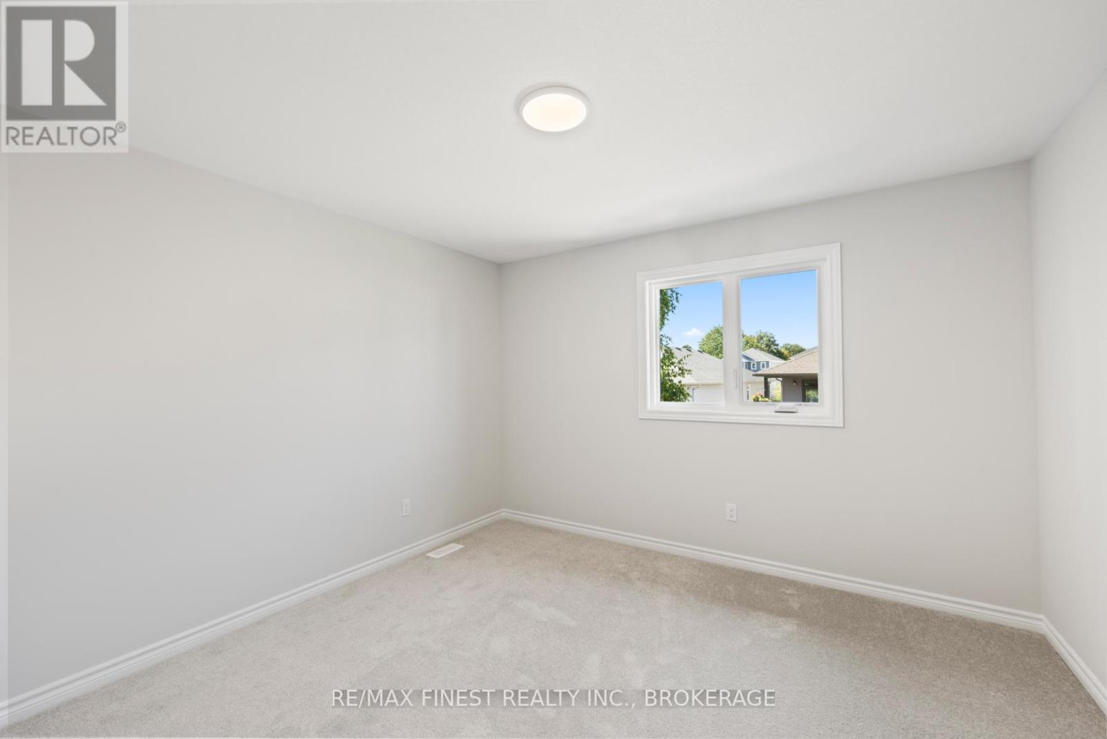 1315 Turnbull Way, Kingston, Ontario  K7P 0T3 - Photo 41 - X12391626