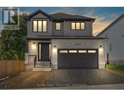 1315 Turnbull Way, Kingston (City Northwest), Ca