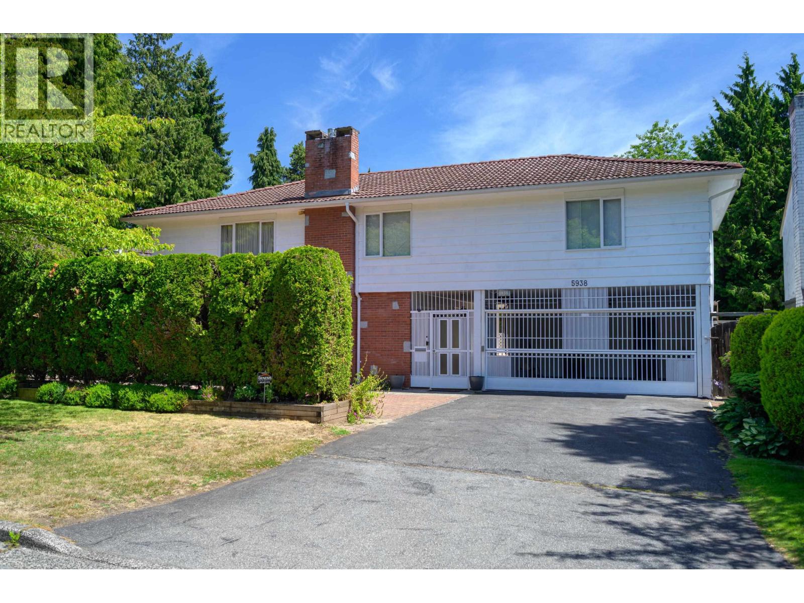 5938 Holland Street, Vancouver, British Columbia  V6N 2B3 - Photo 3 - R3027033